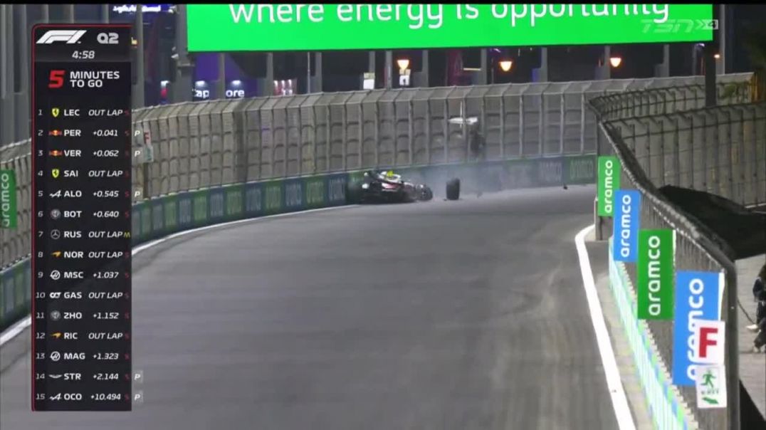 Mick Schumacher has a heavy hit at Saudi Arabian GP